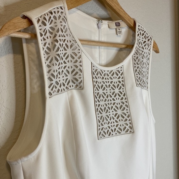 Etcetera White Sheath Dress with Leather Detail - Size 8 - Picture 3 of 16